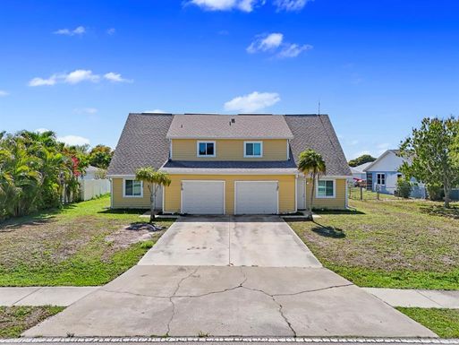 1013 COUNTRY CLUB BOULEVARD UNIT 1101