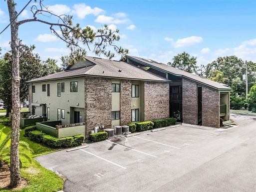 538 W PAR STREET UNIT 538