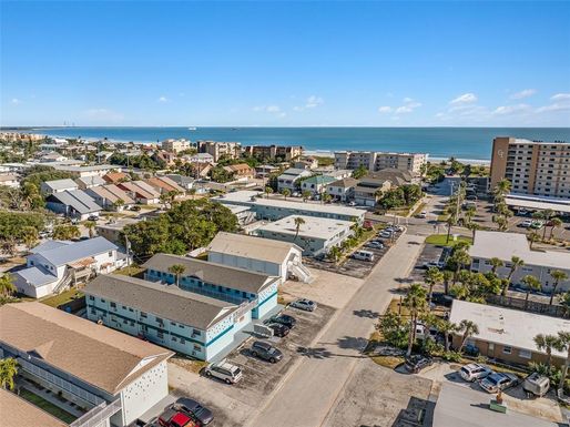 406 TYLER AVENUE UNIT 19