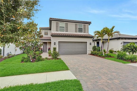 6304 WINDING PINE DRIVE