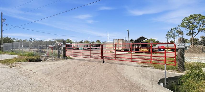 14137 OLD DIXIE HIGHWAY