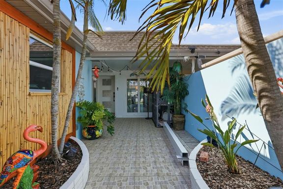 573 BOCA CIEGA POINT BOULEVARD N