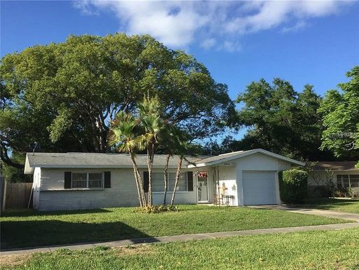 3073 BROOKFIELD DRIVE