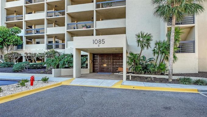 1085 GULF OF MEXICO DRIVE UNIT 404