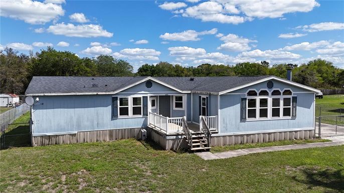 1831 WINCHESTER COURT S