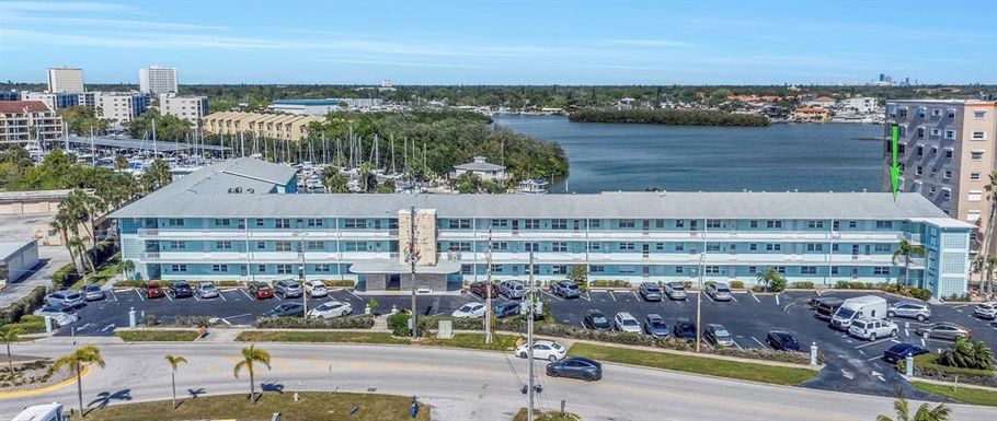 1819 SHORE DRIVE S UNIT 318