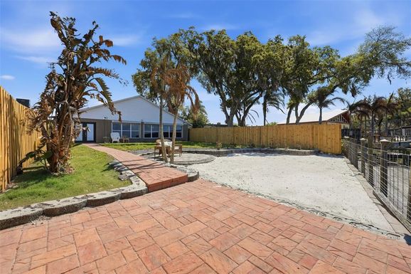 6254 ALLIGATOR LAKE SHORE EAST