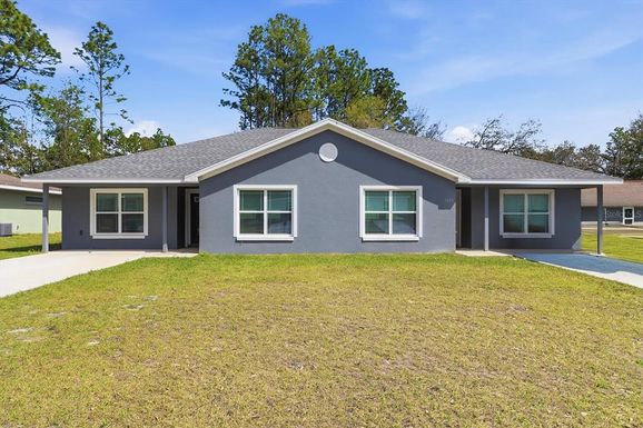 9373 N PEACHTREE WAY