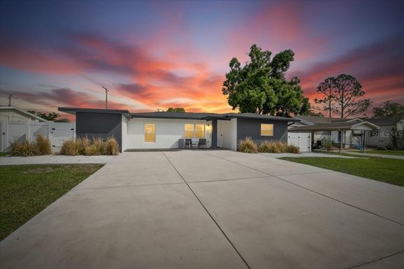 1507 W RIVER SHORE WAY