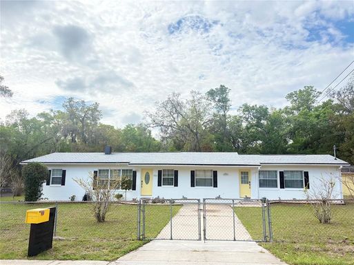 906 E MICHIGAN AVENUE