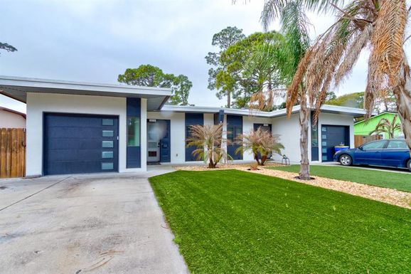 2814 INDIA PALM DRIVE UNIT 2816