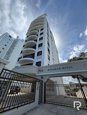 706 ROOSEVELT AV. PH-9 UNIT 901N