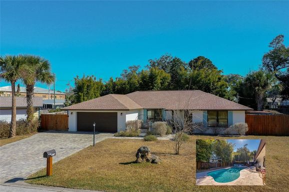 871 LINDENWOOD CIRCLE E