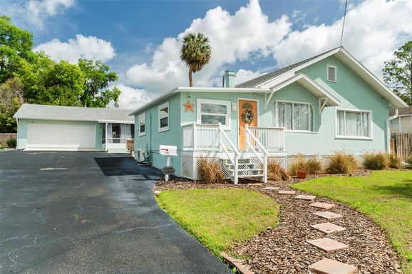 321 W PENNSYLVANIA AVENUE