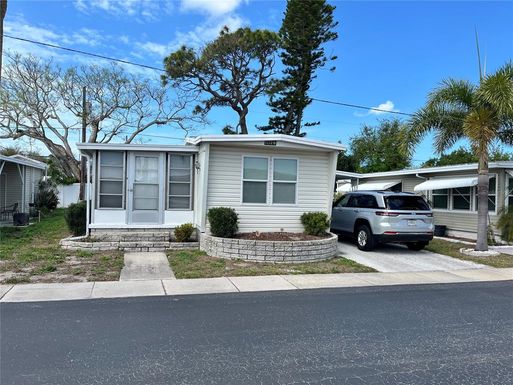 11128 102ND WAY UNIT 225