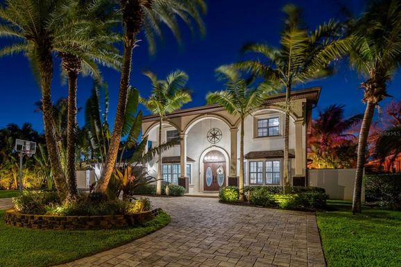 10127 PARADISE BOULEVARD