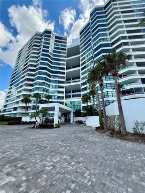 988 BLVD OF THE ARTS BOULEVARD UNIT 1617