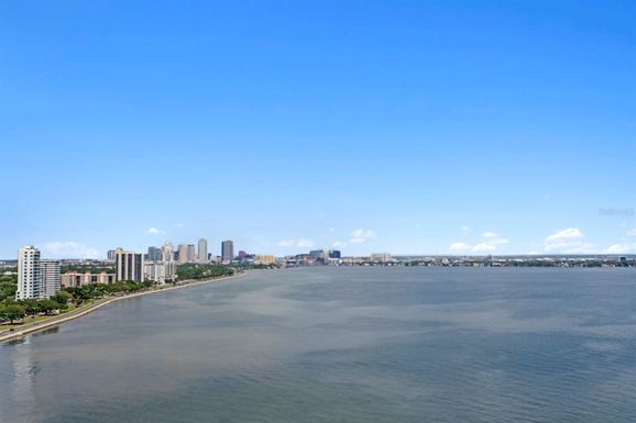 3301 BAYSHORE BOULEVARD UNIT 2207B