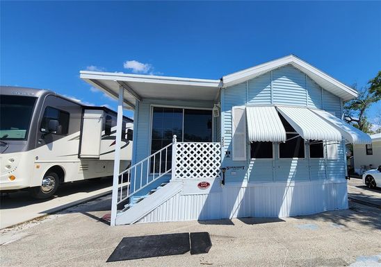 3300 26TH AVENUE E UNIT 225