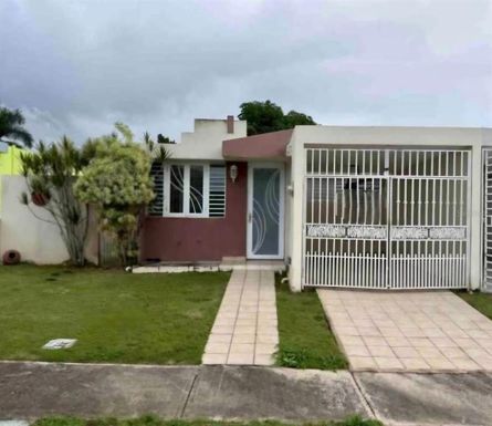 Calle Sierra CIUDAD INTERAMERICANA UNIT A-7