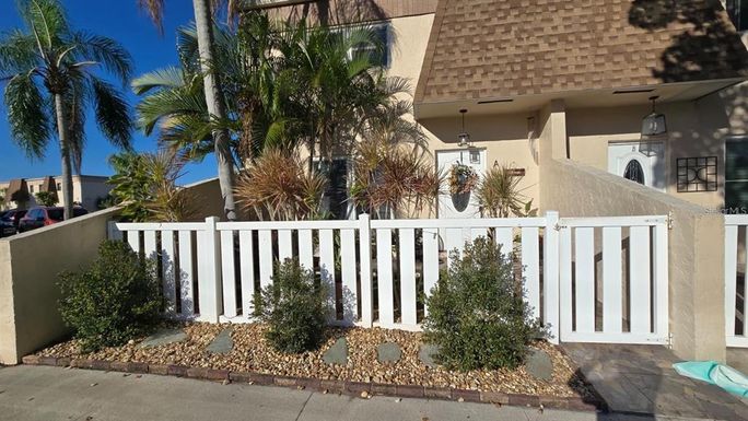 1061 NW 80TH AVENUE UNIT A