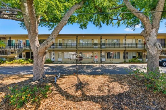 1257 DREW STREET UNIT 14