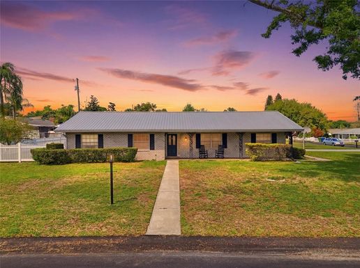 22 LAKE LINK DRIVE SE