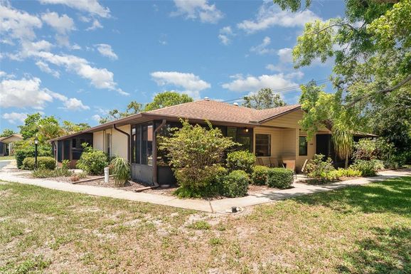 4242 66TH STREET CIRCLE W