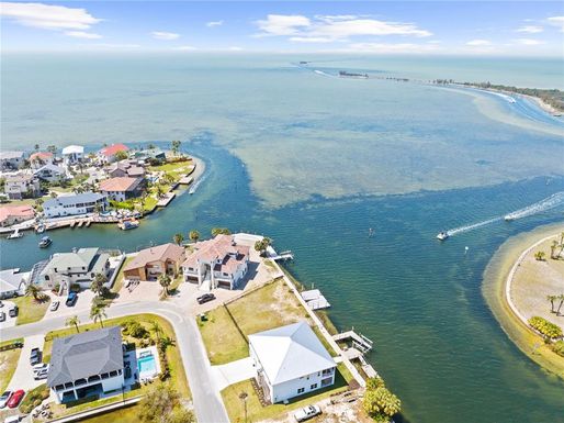 3387 GULF WINDS CIRCLE