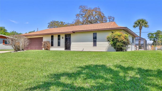 2823 ROYAL PALM DRIVE