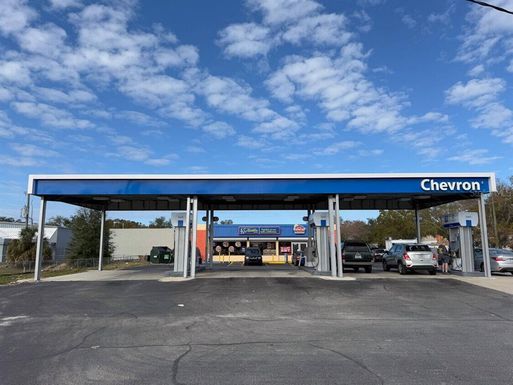 2141 CRYSTAL GROVE DRIVE