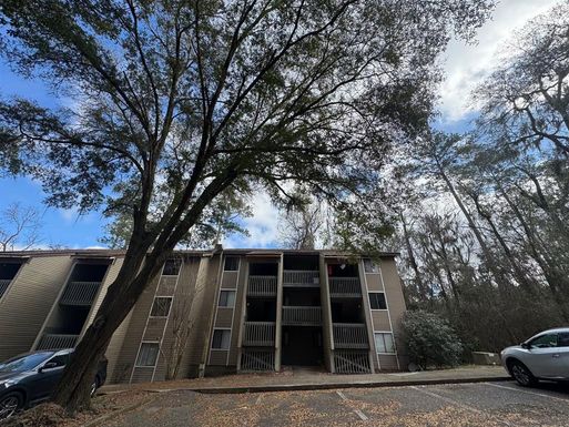 111 SE 16TH AVENUE UNIT O302