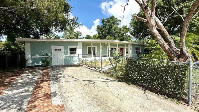 1916 N HASTINGS STREET