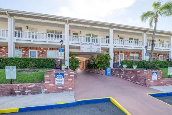 4746 AZALEA DRIVE UNIT 107C