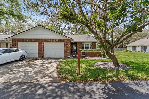 5180 LAZY OAKS DRIVE UNIT 5180
