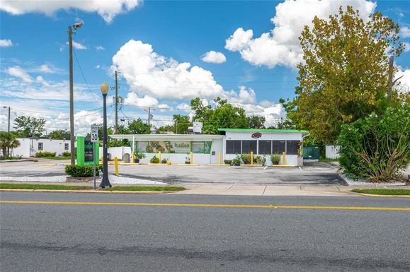 114 W CENTRAL AVENUE