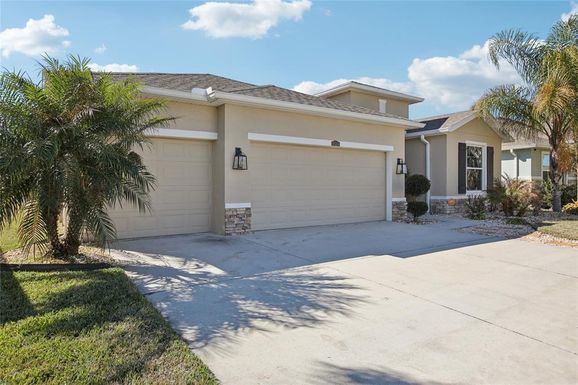 10747 LAXER CAY LOOP