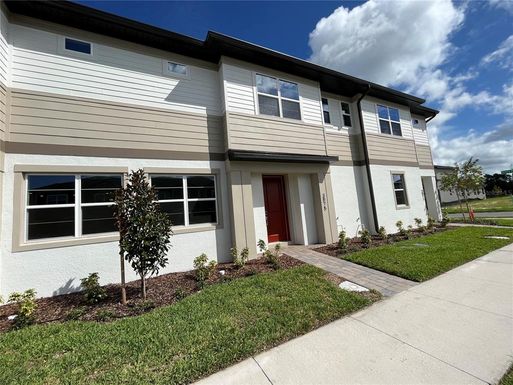 3875 3875 KNOTTY PINE STREET