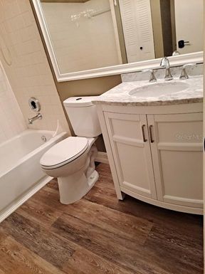 4037 CROCKERS LAKE BOULEVARD UNIT 25