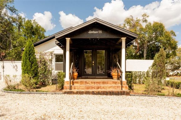 1655 SUNNYSIDE DRIVE