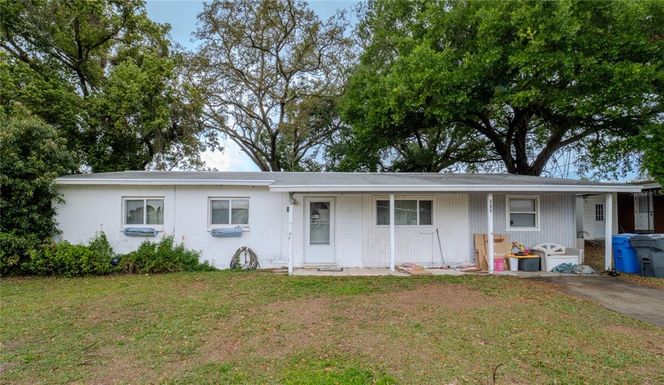 313 BEVERLY BOULEVARD