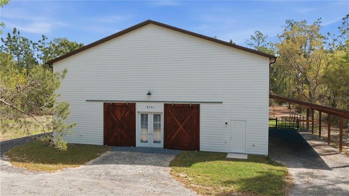 8121 COUNTY ROAD 243B