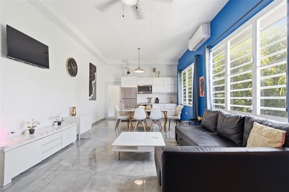 56 CALLE F KRUG CONDADO UNIT PH-2