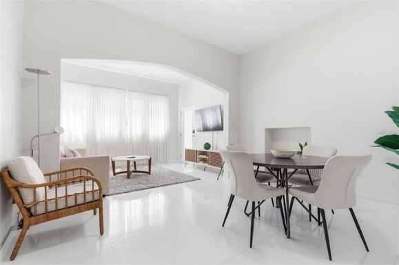 56 CALLE F KRUG CONDADO UNIT 1