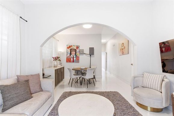 56 CALLE F KRUG CONDADO UNIT 6