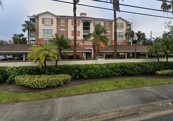 7903 SEMINOLE BOULEVARD UNIT 2305