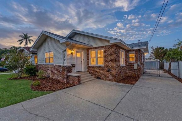 305 W FRIERSON AVENUE