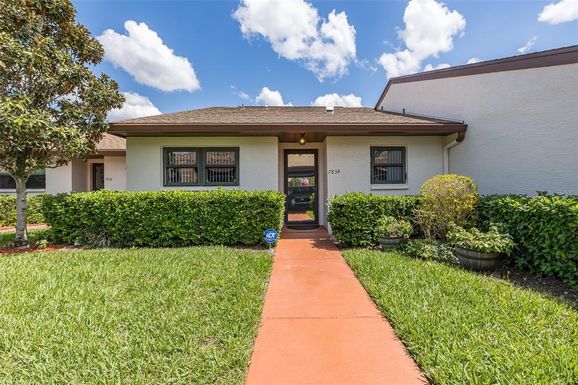 7834 RADCLIFFE CIRCLE