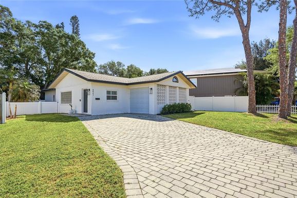 4043 SHORE ACRES BOULEVARD NE