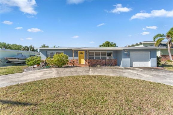 6971 GRANDE VISTA WAY S